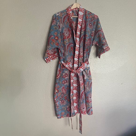 Pottery Barn Other - Pottery Barn Floral paisley print robe